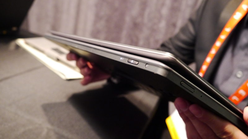 Illustration for article titled Lenovo Yoga: This Windows 8 Ultrabook Moonlights as a Tablet